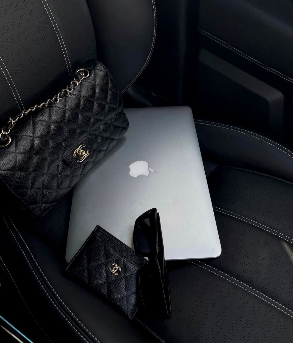 Smart Girls Protect — watch the video